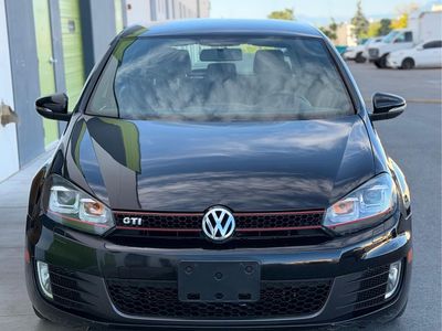 2014 Volkswagen GTI Wolfsburg Edition PZEV