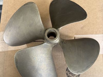 OJ Propeller Bronze 4-Blade Boat Propeller - Used