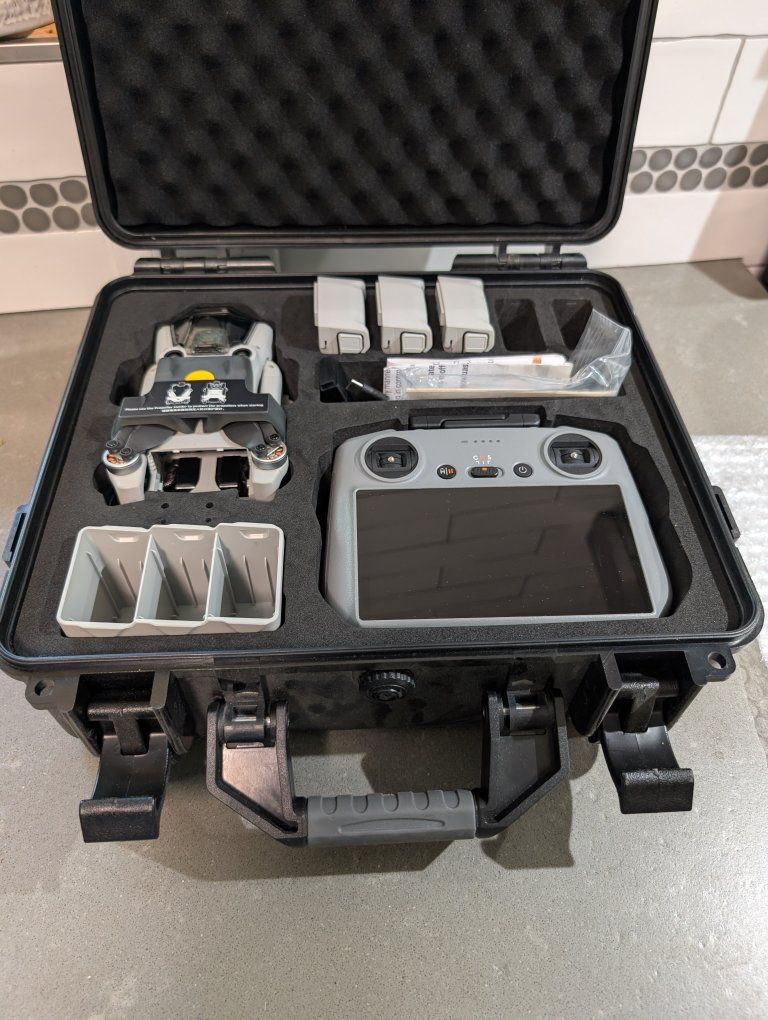 DJI Mini 4 Pro Drone Bundle + RC 2 Screen Controller