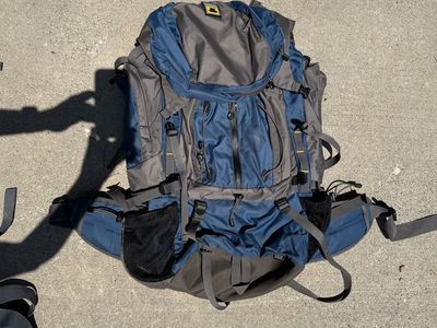 Mountainsmith Maverick Hiking Backpack Blue Grey Large Internal Frame Pack
