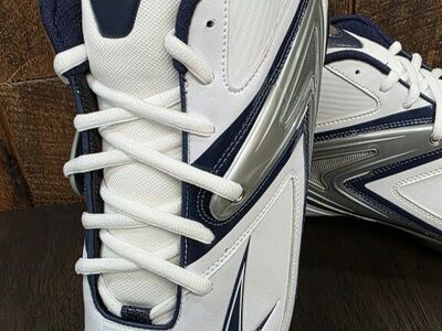 New Reebok Ferocious D3 Mens Football Cleats Sz-17