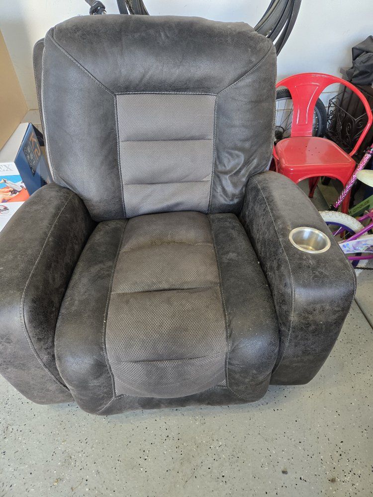 Comfortable Recliner Chair with Cupholder - Gray/Brown Upholstery