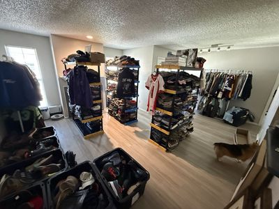 MASSIVE ESTATE SALE EBAY LIQUIDATION THURSDAY-SATURDAY!
