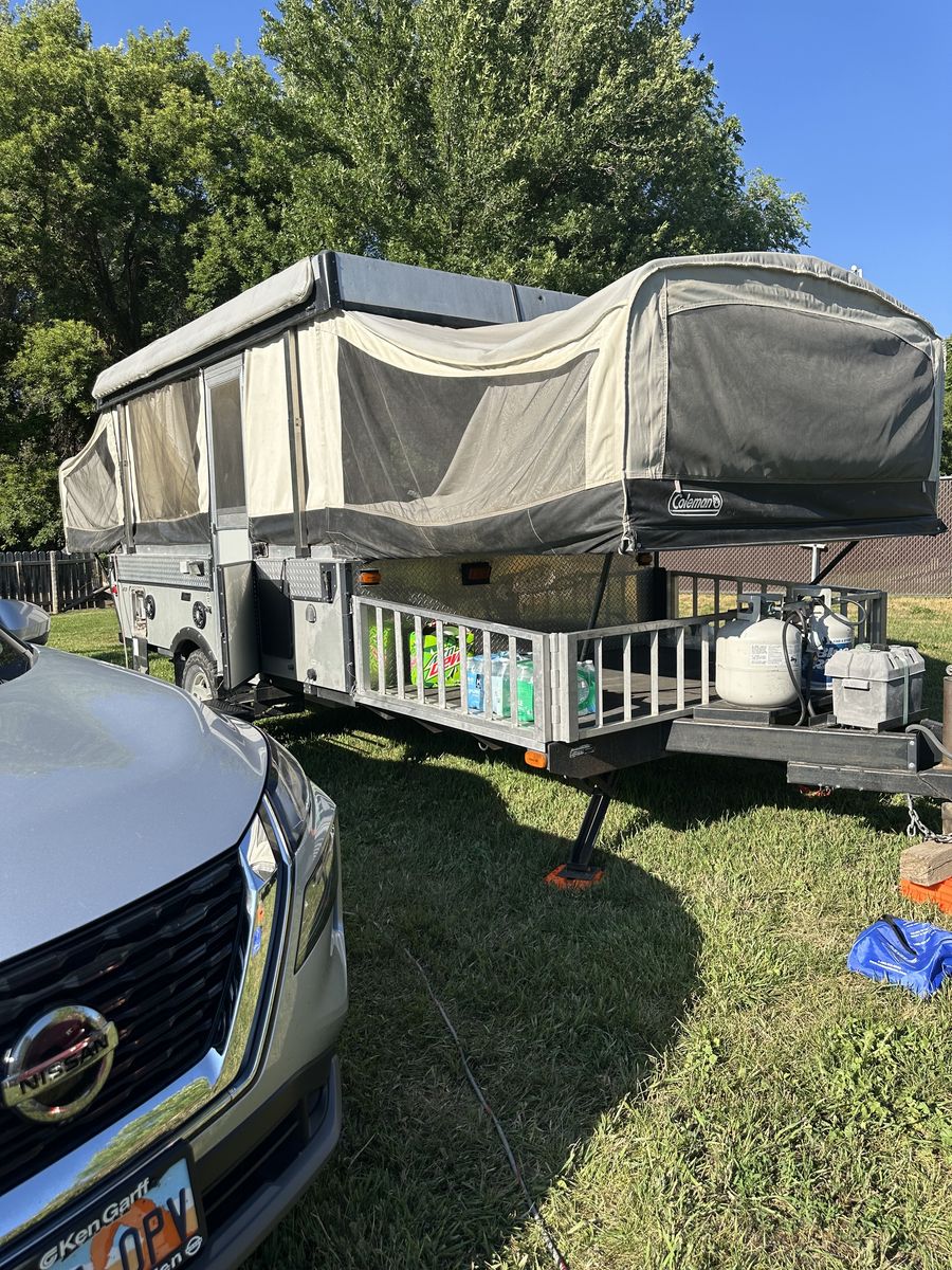 2010 Coleman Evolution E3 Pop Up Trailer