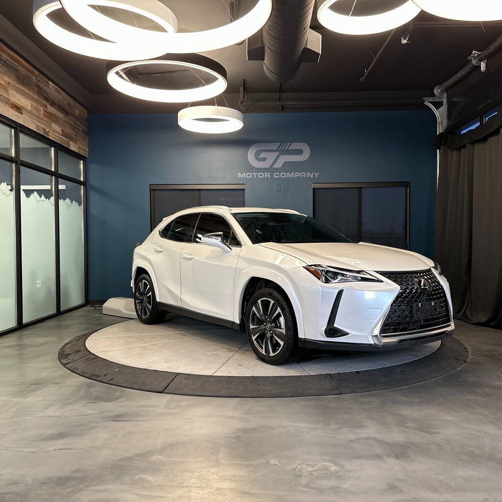 2022 Lexus UX 200 Base