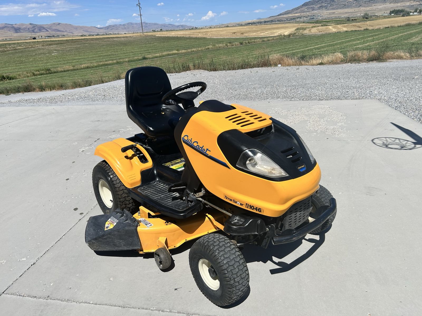 Riding Lawn Mower