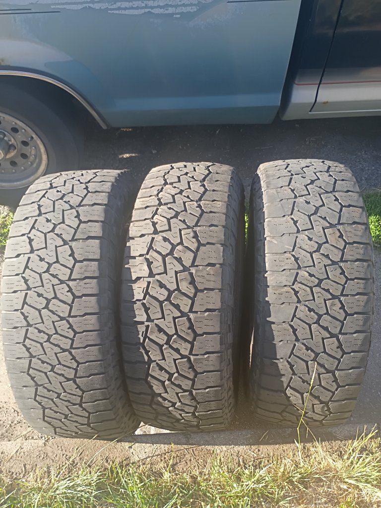 (3)Falken Wildpeak AT LT275/70R18