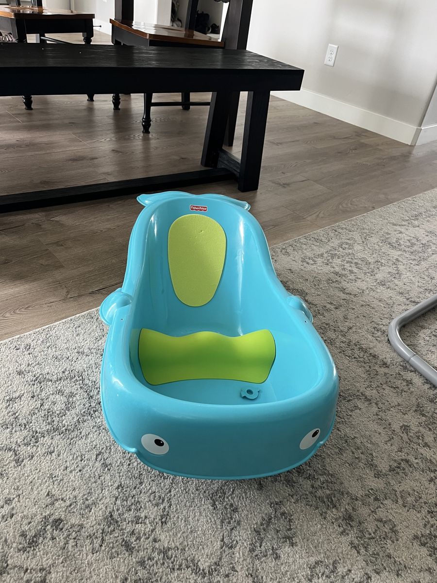 Whale Baby Bath Tub