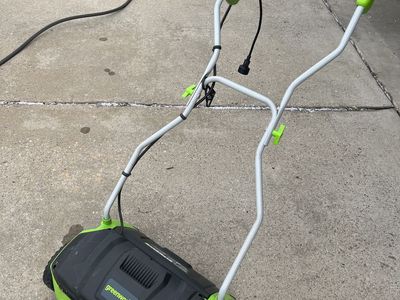 GreenWorks Electric Corded Dethatcher
