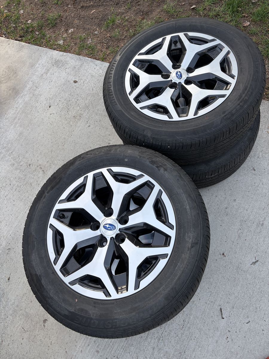 Subaru OEM Wheels and Tires 5 X 114.3 225/60R/17