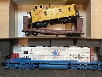 Rare Athearn SD40-2 1984 Olympics Lot Of 3