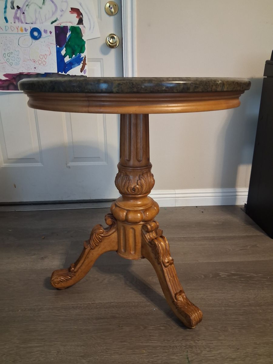 Traditional Round Pedestal Accent Table with Stone Top