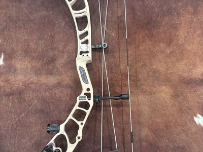 Omnia Elite Bow