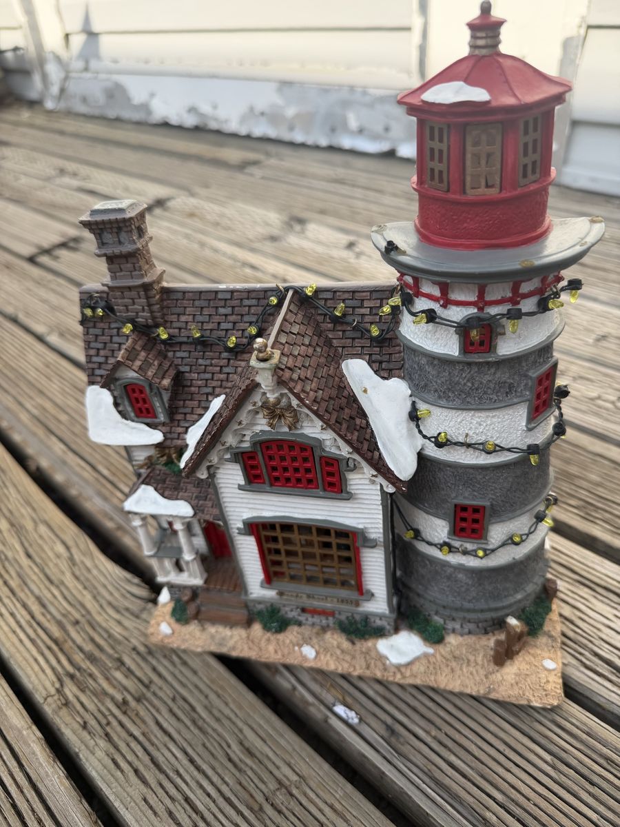 Lemax Village Collection Lighted Lighthouse Building