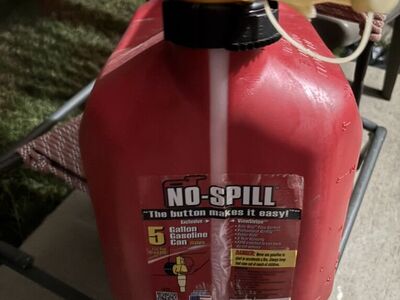5 Gallon Spill Less Jug Premix With Fuel