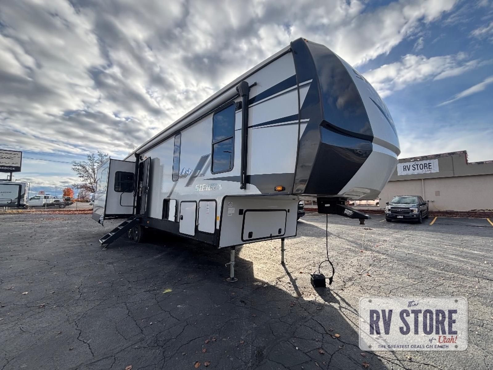 2023 Forest River RV Sierra 3660MB Bunkhouse|Front Bedroom|Kitchen Island|Loft|Rear Living Area