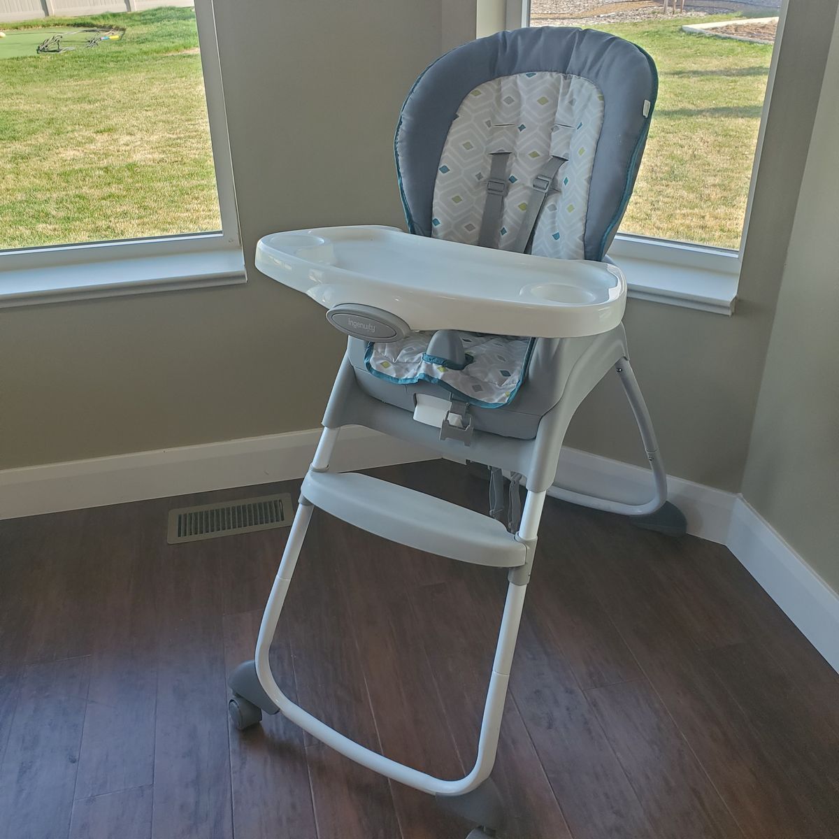 Kids 2 Ingenuity High Chair