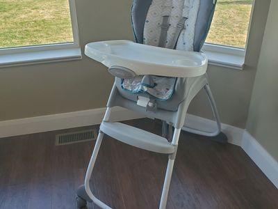 Kids 2 Ingenuity High Chair