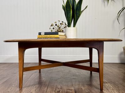Vintage MCM Solid Oak Coffee Table w/ Spider Base