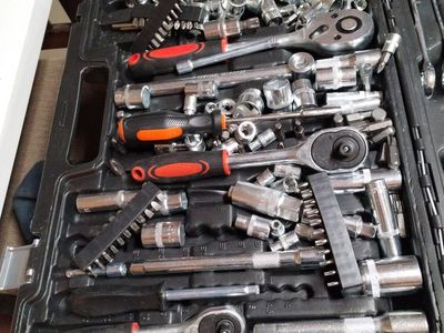 165 PIECE TOOL SET