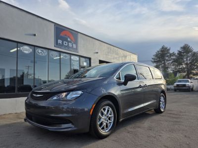 2022 Chrysler Voyager LX