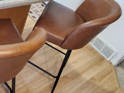 2 chairs for breakfast bar