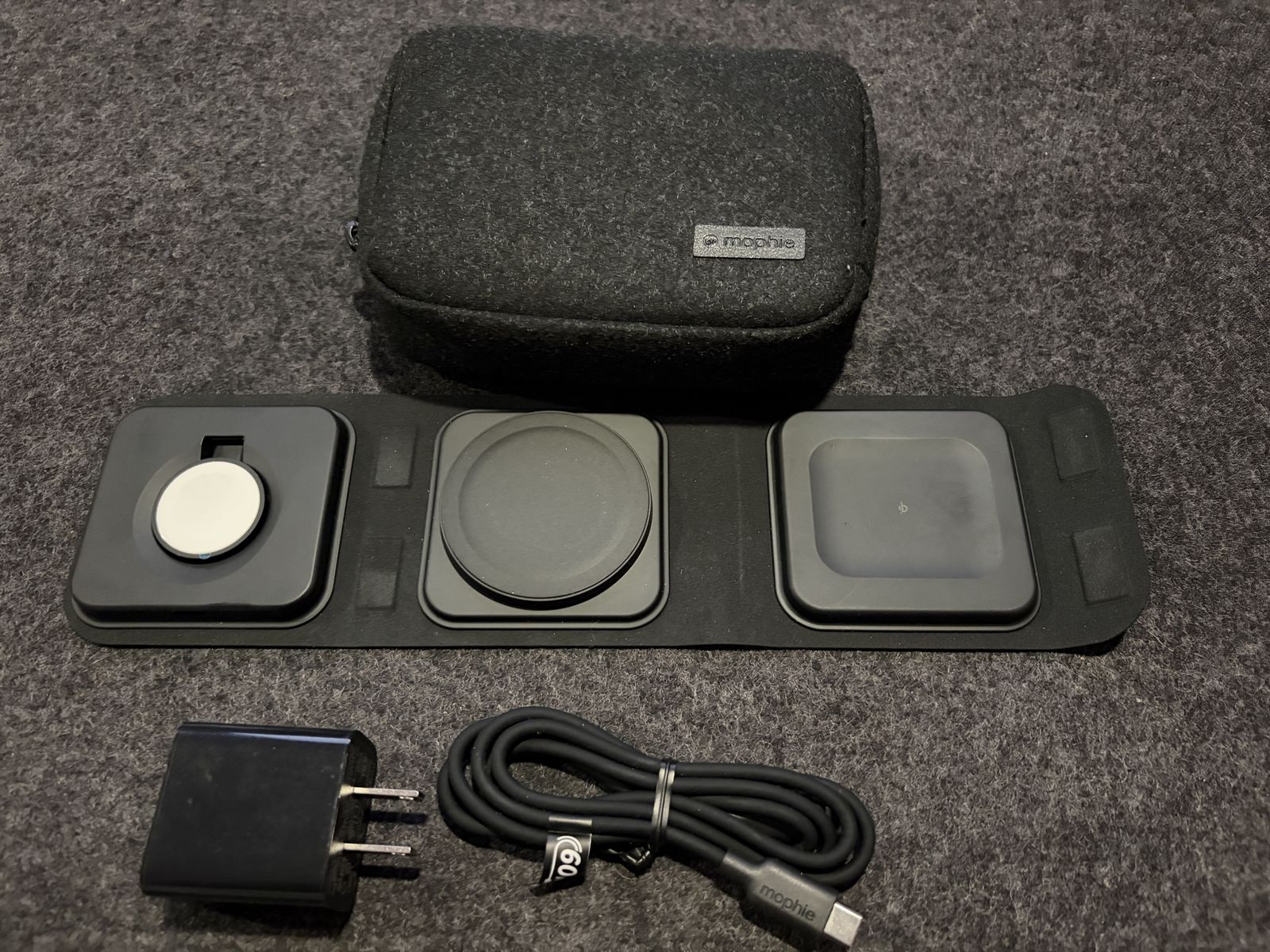 Mophie 3 in 1 MagSafe Travel Charger