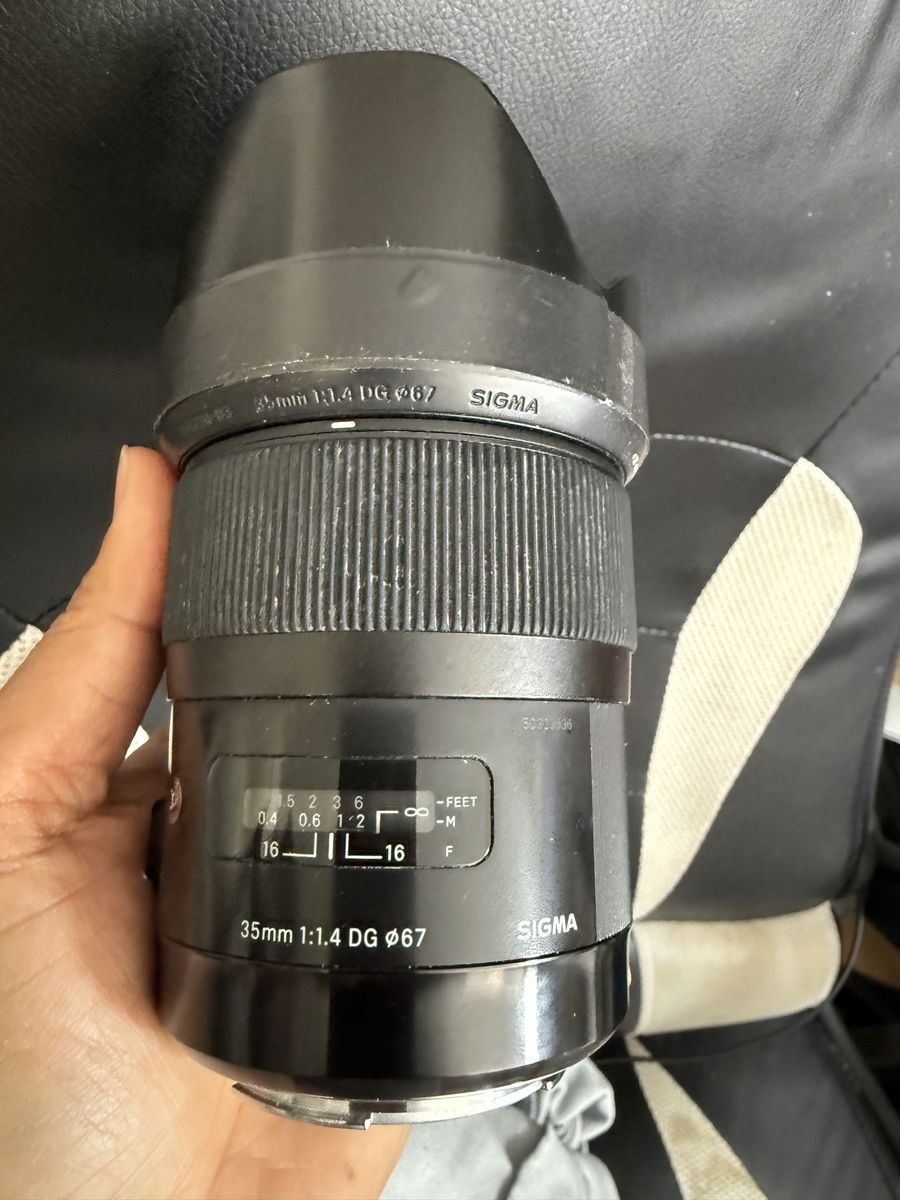 Canon 6D 275$, Sigma 35 art 1.4 400$