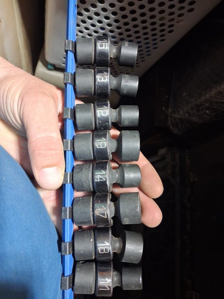Socket Set with Universal Joints - Various Sizes (11mm-19mm)