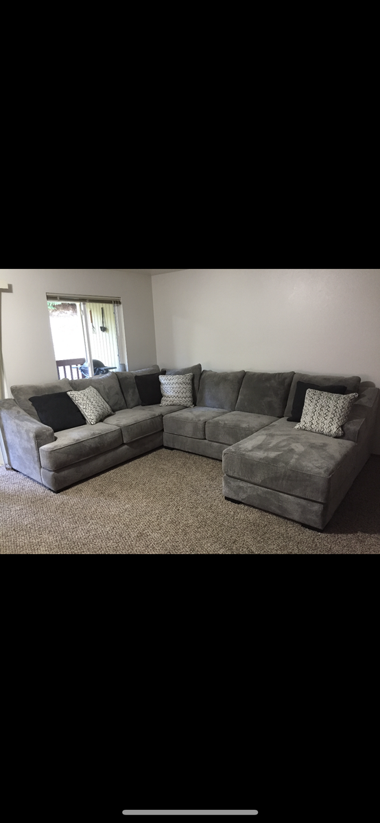 Sectional Couch 