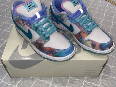 Nike SB Low Dunk Futura Women’s size 8.5