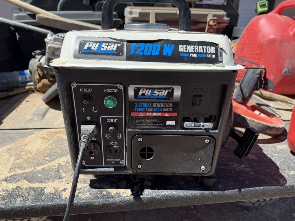 Pulsar PG1202SA 1200 watt 2-cycle Gas Generator