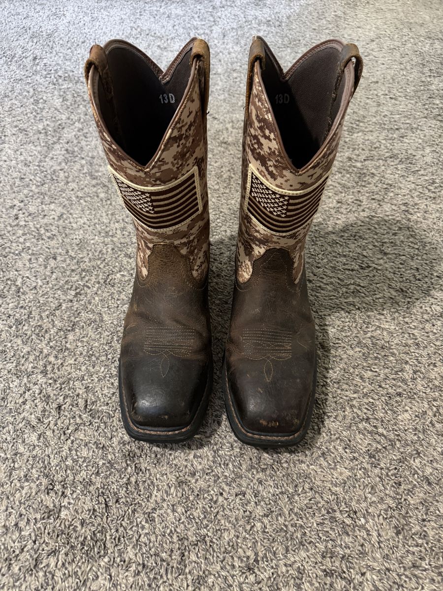 Ariat WorkHog Patriot Steel Toe Work Boots - Men's Size 13D - Camo/Brown