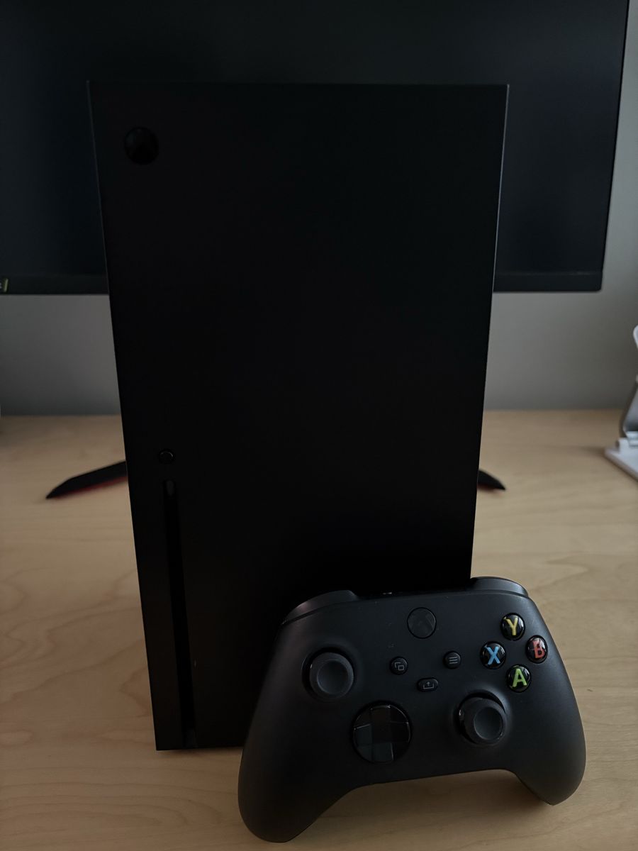 Xbox Series X 1TB Console with Wireless Controller