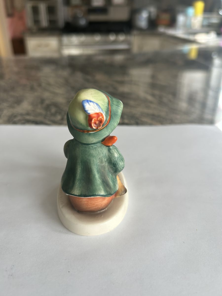 Main image 3