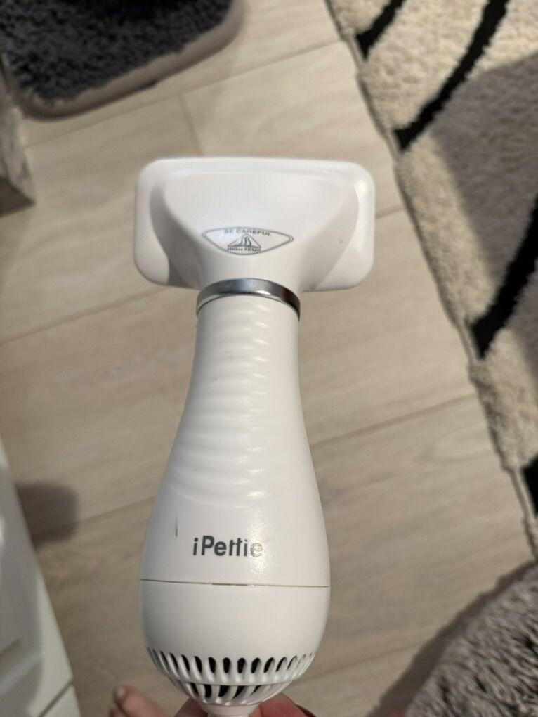 Pet Life Aero-Groom 2-in-1 Pet Dryer & Pin Brush - White - Like New!