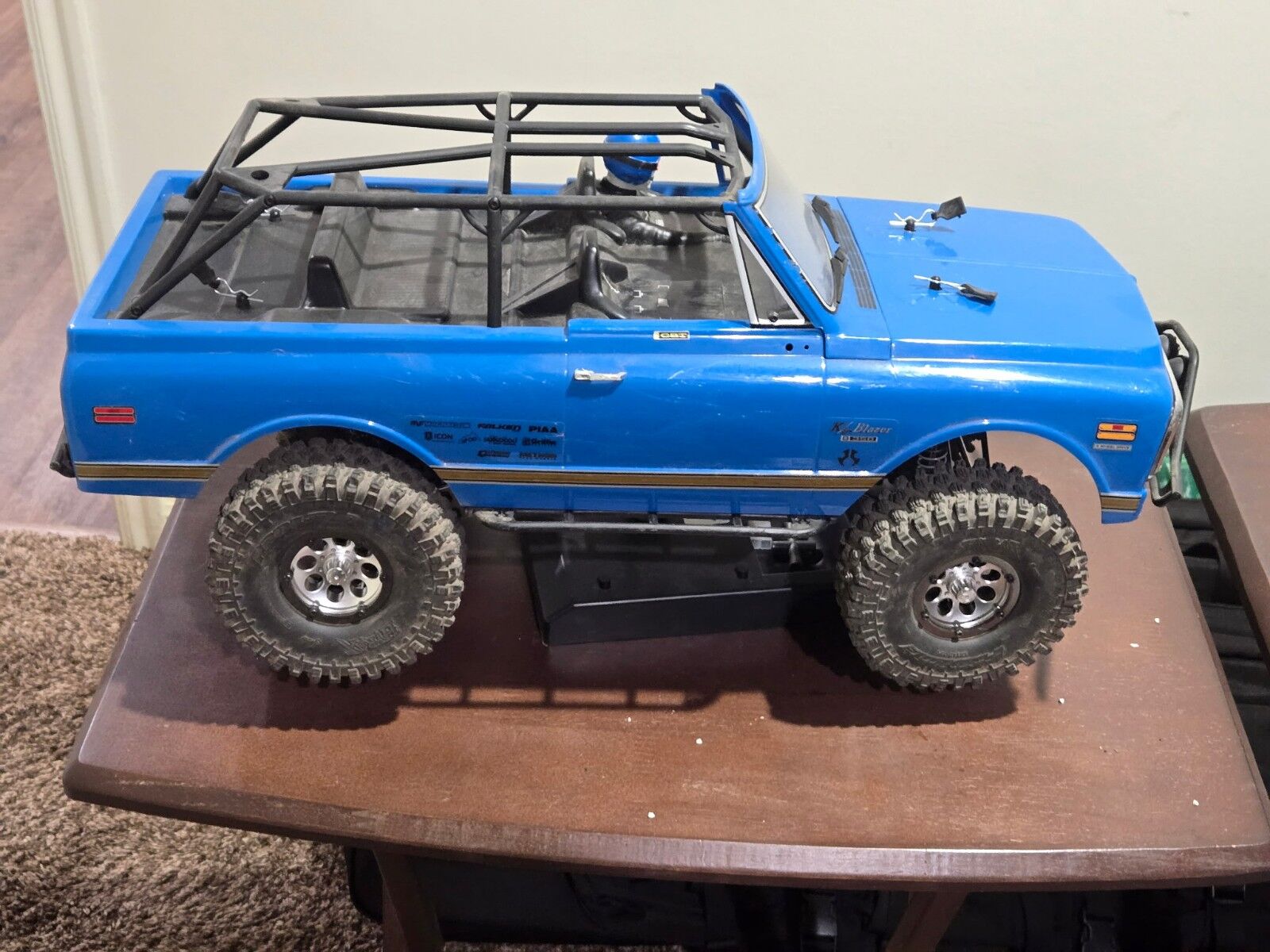 Axial SCX 10 11 Blazer