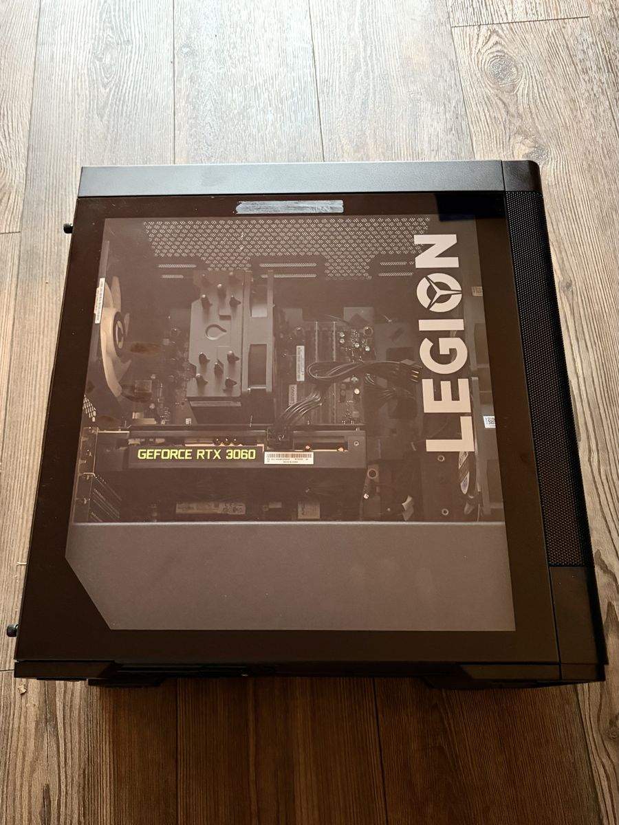 Gaming PC + curved monitor