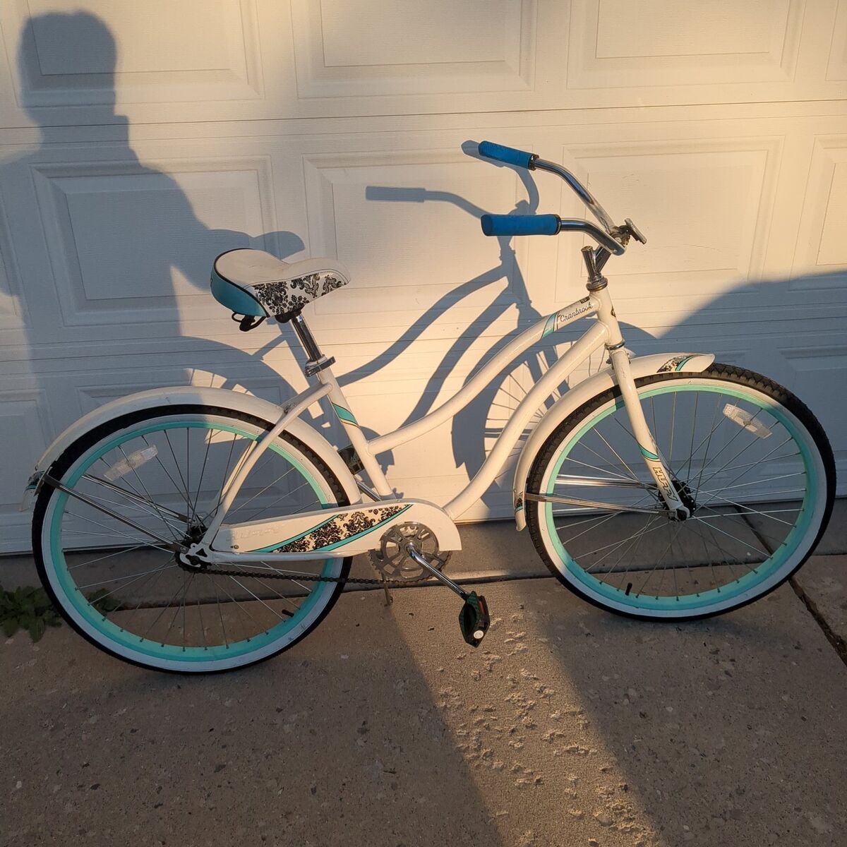 Huffy Cranbrook beach cruiser