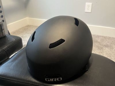 Giro Ledge MIPS Snow Helmet - Matte Black - Size Large - Durable, Lightweight, and Comfortable