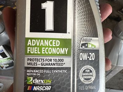 Mobil 1 Advanced Fuel Economy 0W-20 Full Synthetic Motor Oil - 4 Quarts