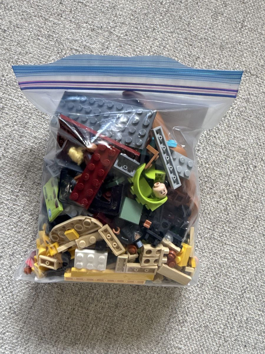 Main image 3