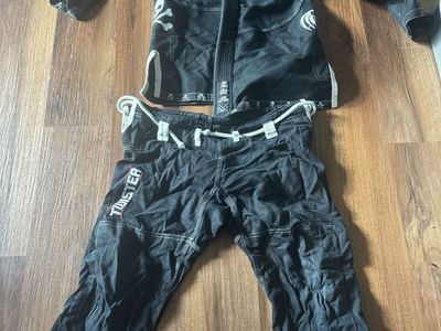 Jujitsu uniform