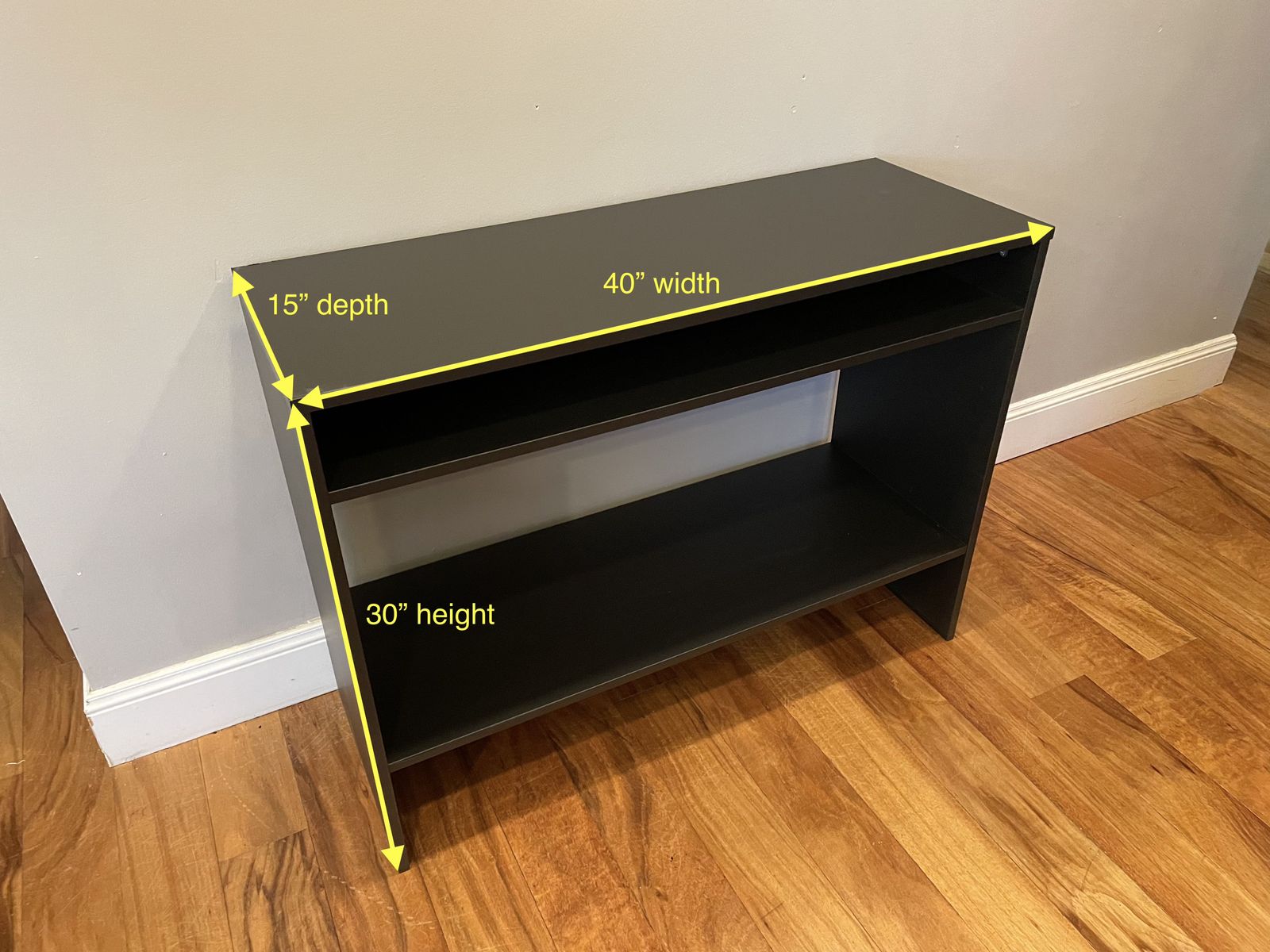 Main image 3