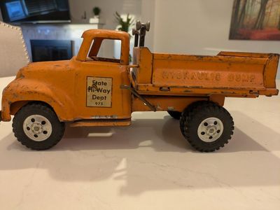 Vintage 1950's Tonka Hydraulic Dump Truck "State Highway Dept" Orange Metal Toy Truck