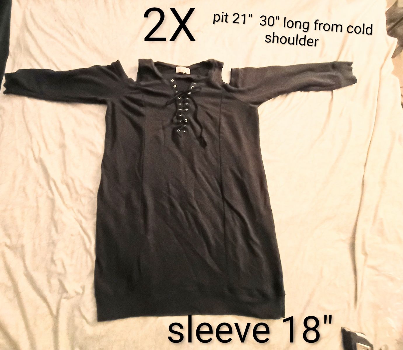 Main image 6