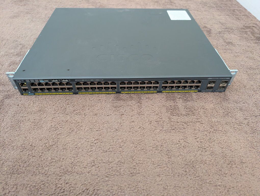 Cisco Catalyst 2960-x poe+ 48 port switch