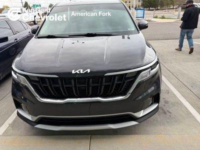 2022 Kia Carnival LX