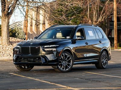 2025 BMW X7 M60i