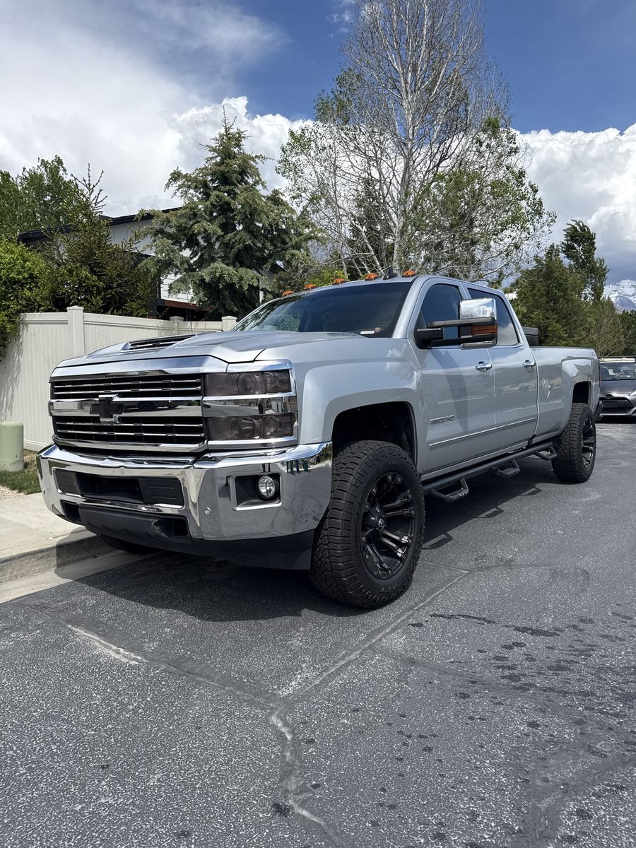 2018 CHEVROLET SILVERADO 3500HD LTZ